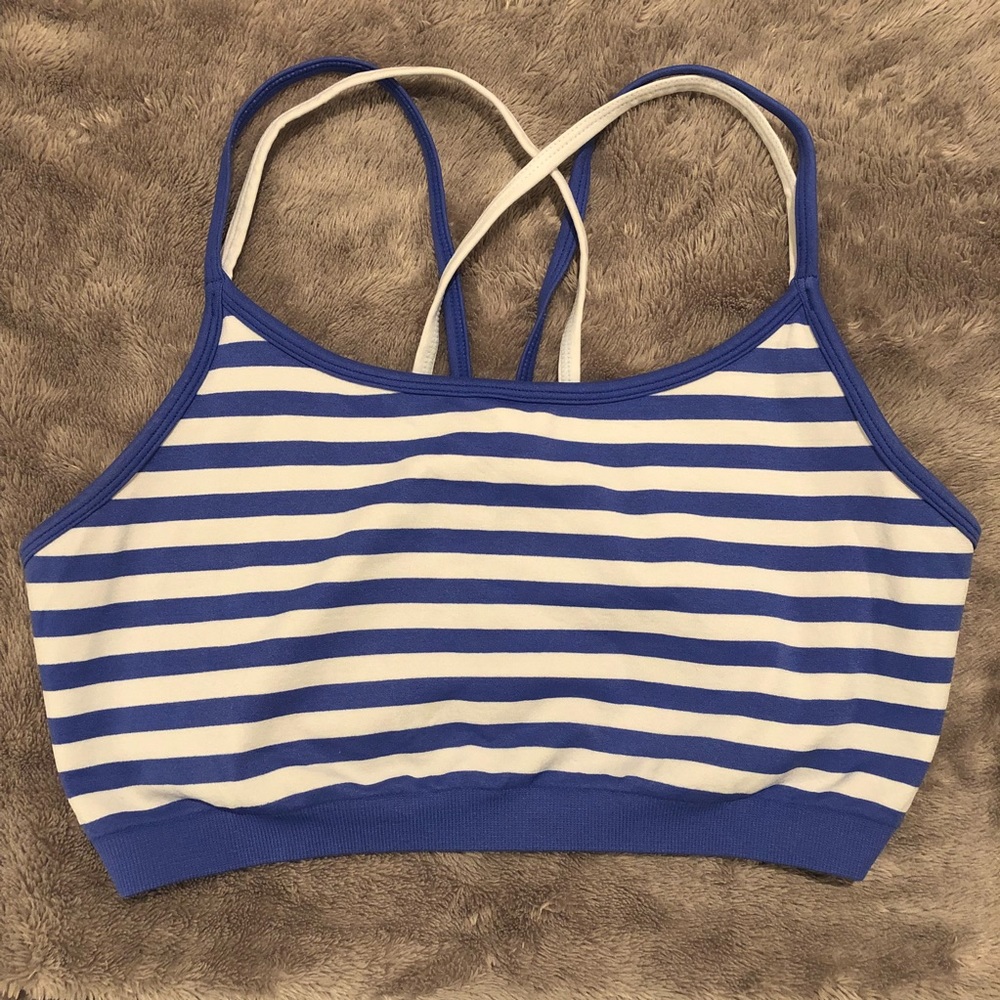 Fabletics sports bra